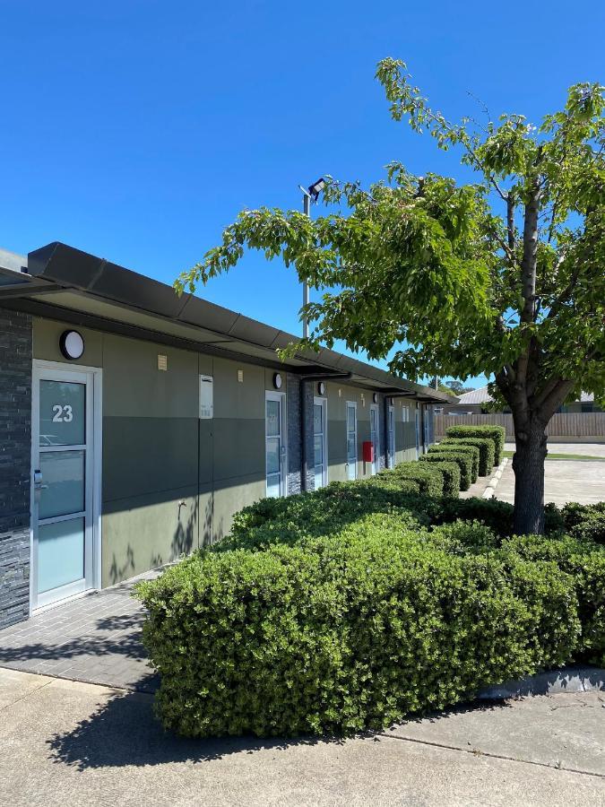 Brighton Hotel Motel Pontville Exterior photo